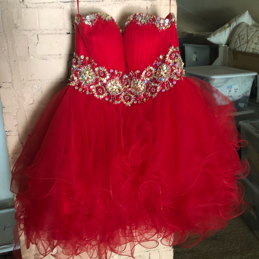 Puffy knee length dress